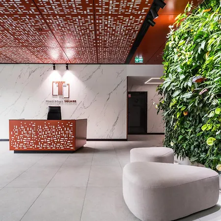 Towarowa Square, Sun & Snow Warsaw