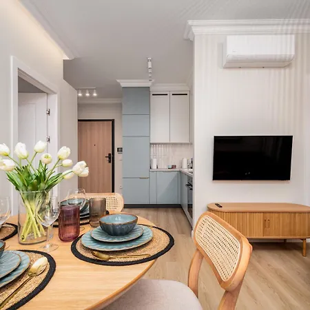 Towarowa Square, Sun & Snow Apartman