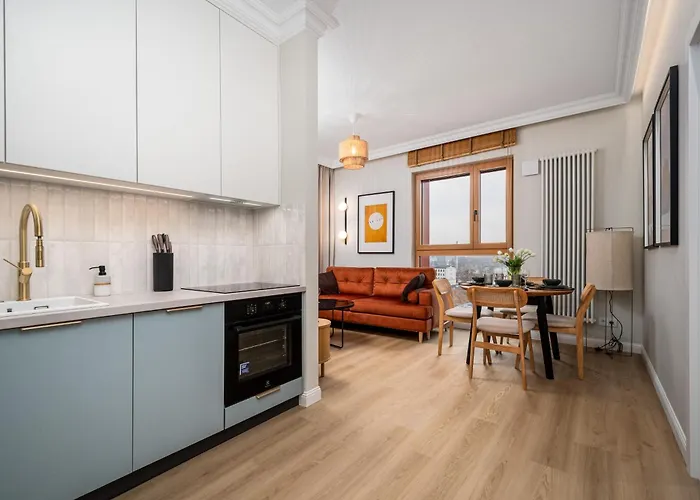 Towarowa Square, Sun & Snow Apartman Varsó